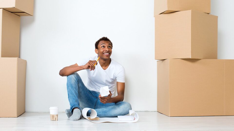 How much does it cost to move out for the first time?